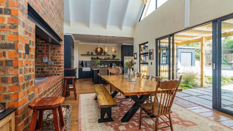 4 Bedroom Property for Sale in Hansmoeskraal A H Western Cape